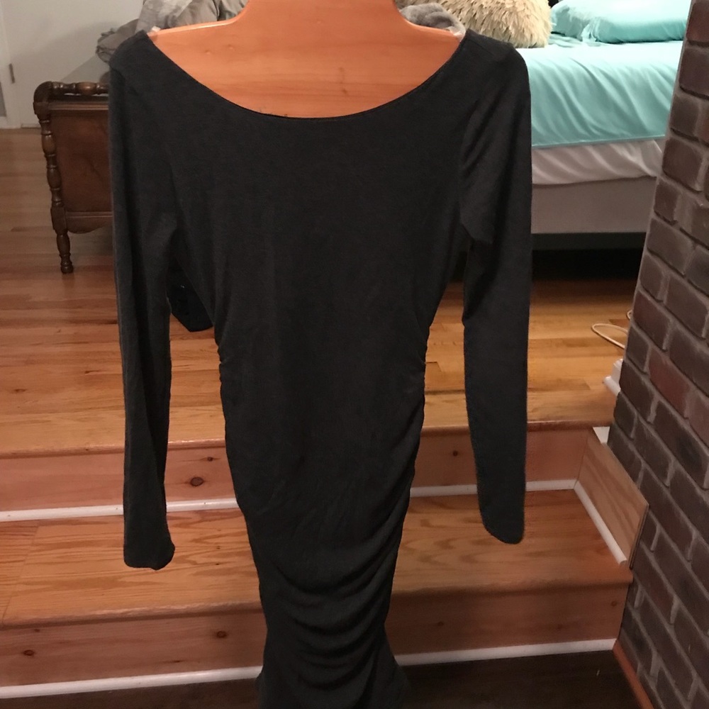 Off the shoulders fitted dress